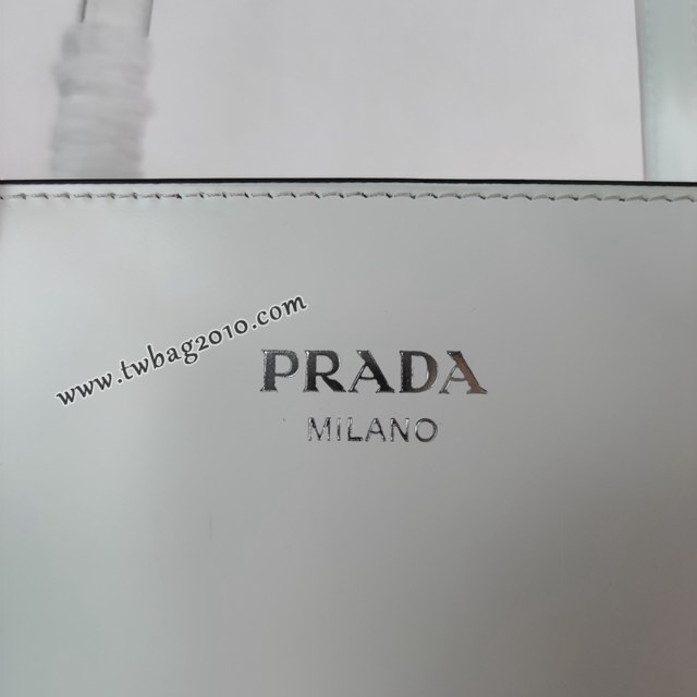 Prada專櫃2022全新系列亮面小牛皮中號手提包 1BA350 普拉達Cleo系列托特包 csp1041